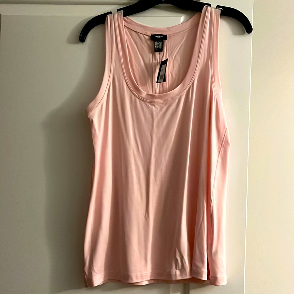 Brand new with tags light pink relaxed soft Express tank
